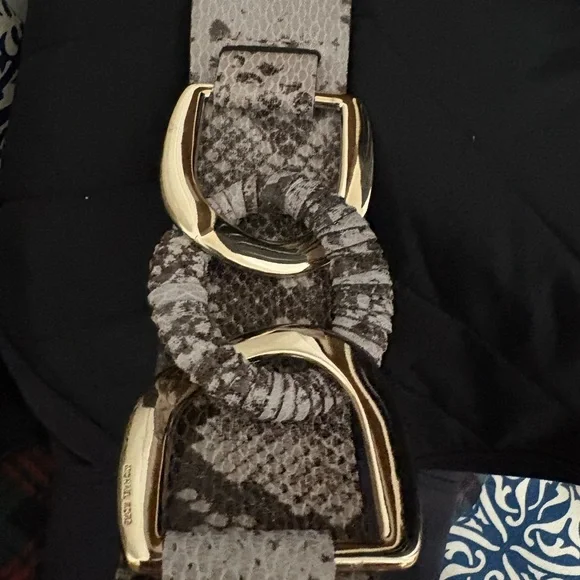 Michael Kors Gray Snakeskin-Print Leather Belt with Gold Hardware - Picture 2 of 9